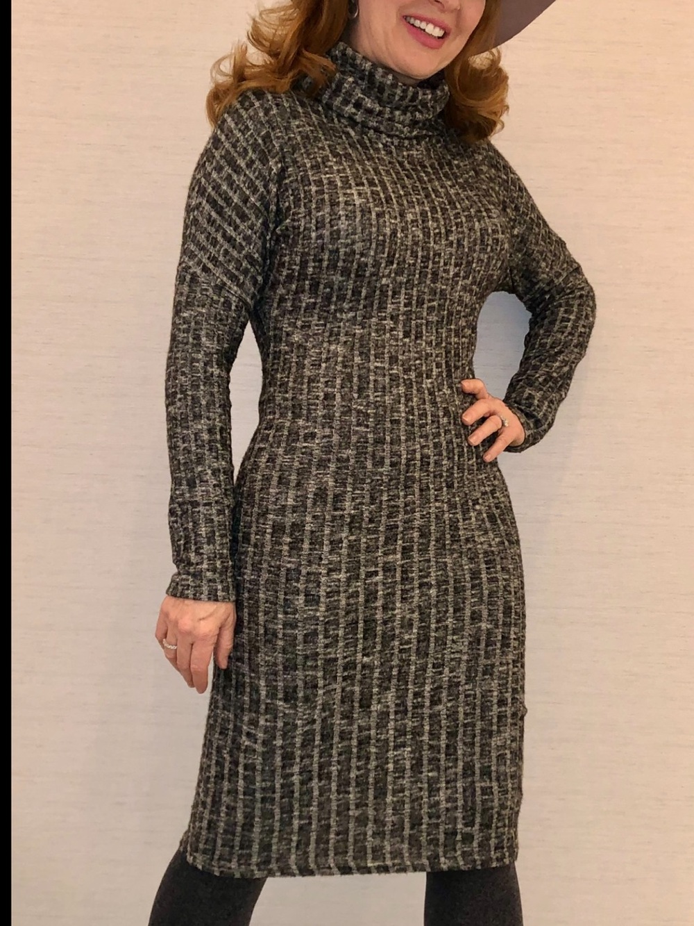 Christian Siriano Gray Ribbed Turtleneck Sexy Knit Dress-LIKE NEW - Picture 5 of 9